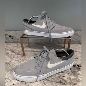 NIKE Sb Stefan Janoski light gray Mens Sz 11